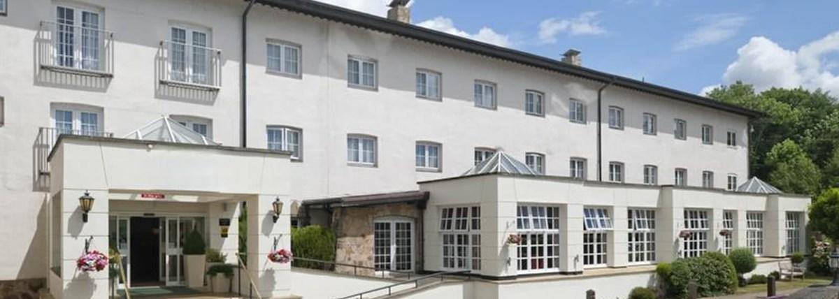 Airport & Manchester Hotel 3*