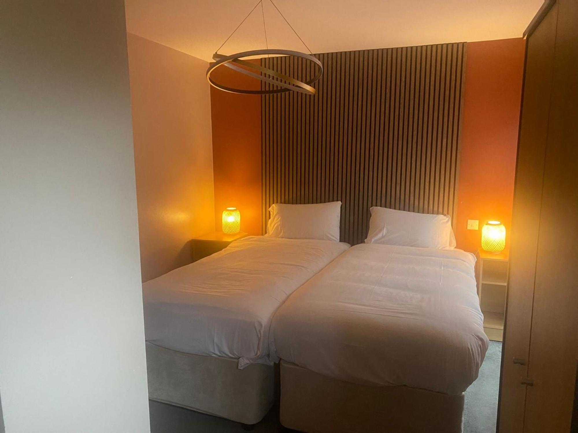 Airport & Manchester 3* Wilmslow